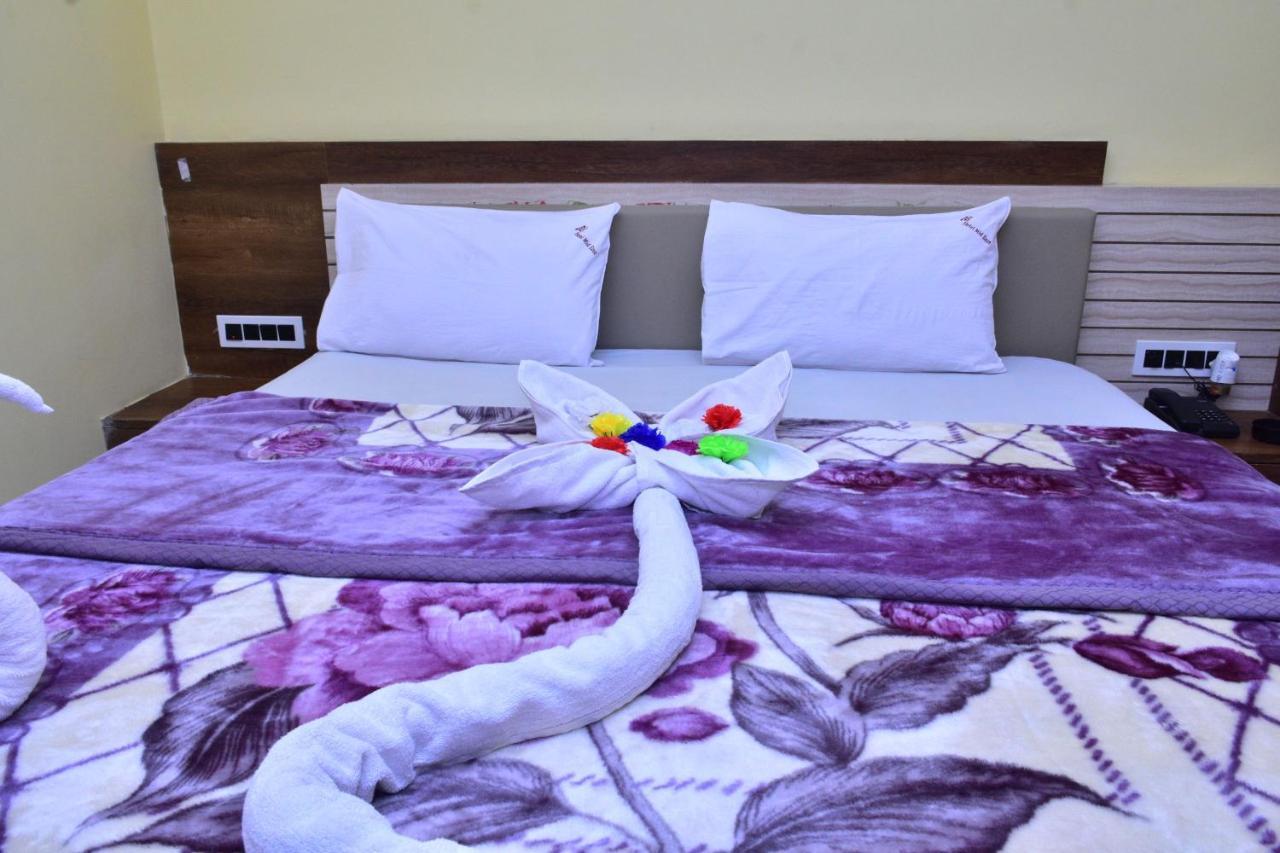 Hotel Mid East Haridaspur Εξωτερικό φωτογραφία